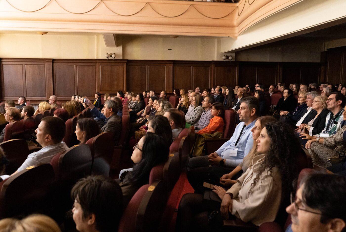 Momente din conferință 11