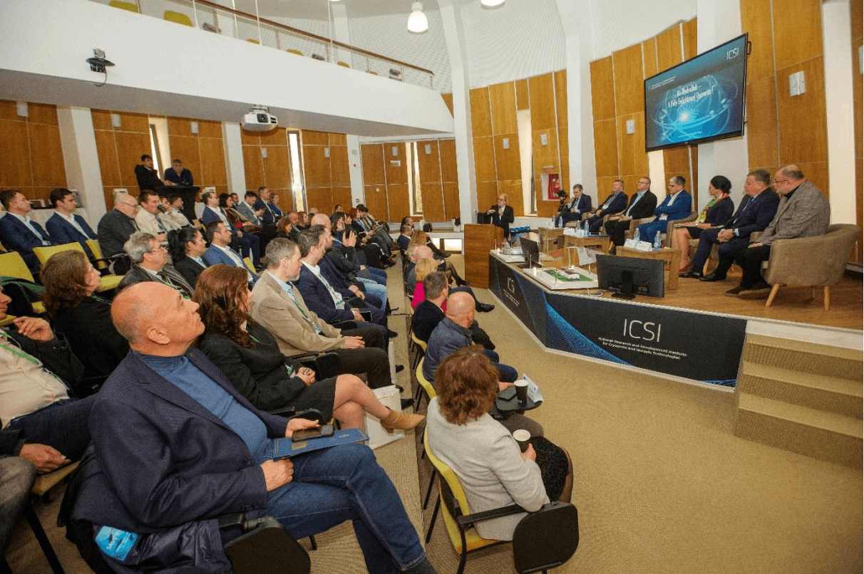 Sala conferinței de lansare Ro-HydroHub